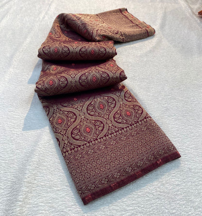 VAMAAR Premium Broket Crush Chinon Meenakari Saree – Antique Zari & Rich Pallu