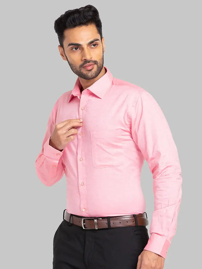 VAMAAR Men Pink Slim Fit Solid Formal Shirt
