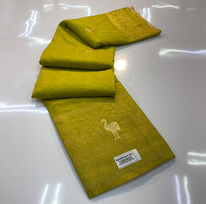 VAMAAR Premium Wonder Silk Saree – Full Gold Zari Weave with Rich Contrast Pallu & Blouse